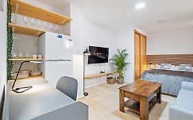 Modern And Comfortable Studio